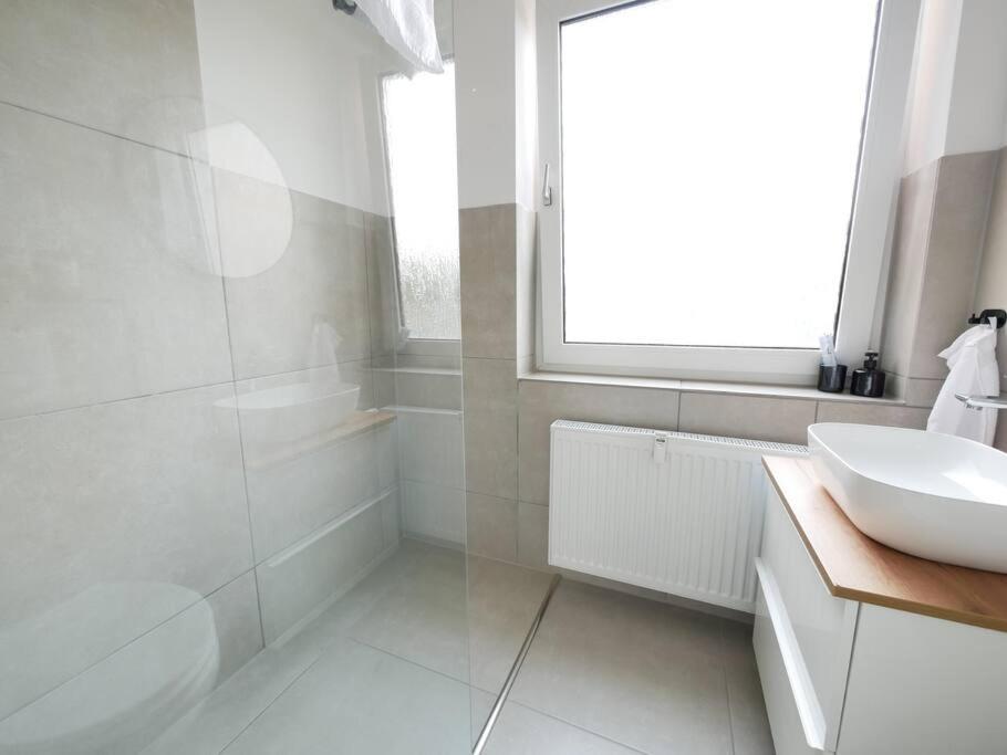 Apartamento 69 M², Zentral, Balkon, Stilvoll Osnabrück Exterior foto